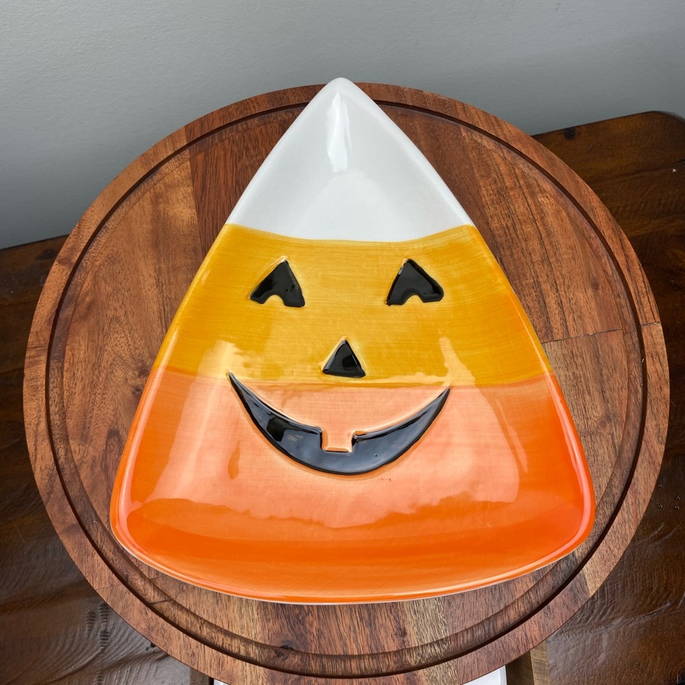 Halloween Candy Corn Ceramic Treat  Candy Serving Tray NWT